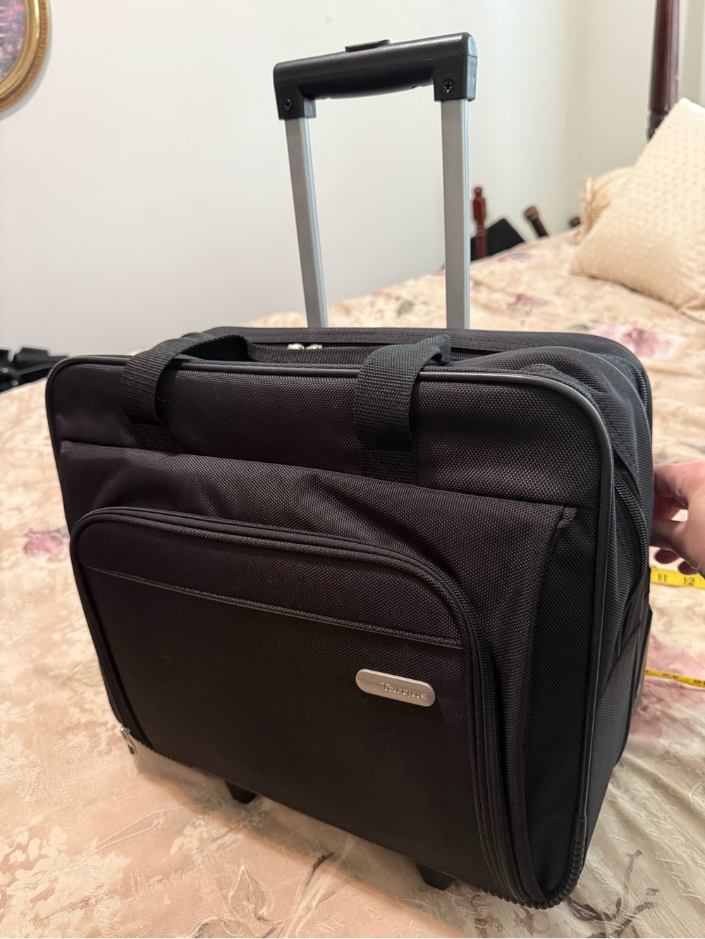 Targus Black Professional Teacher’s Rolling Laptop Case for Organization - Picture 9 of 9